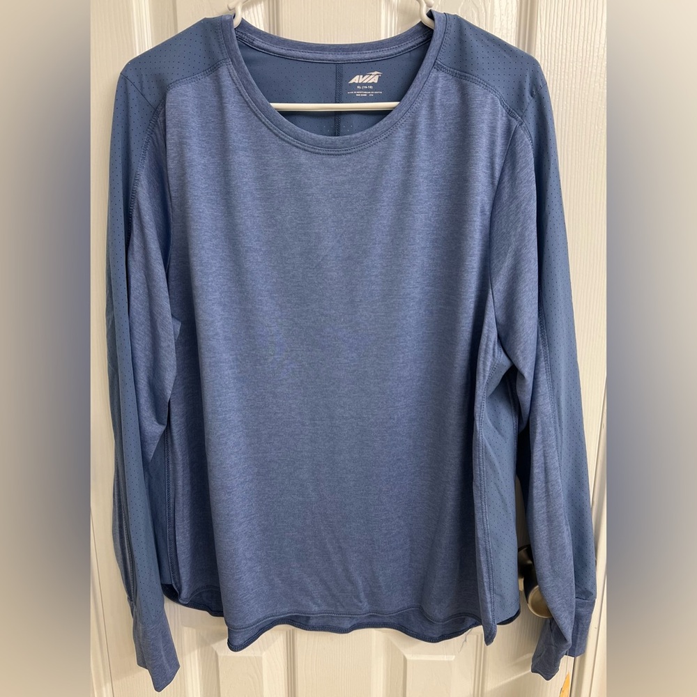 Active long sleeve shirt